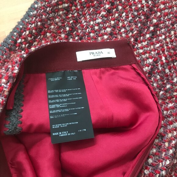Prada Bouclé Tweed Wool Skirt Size 4 - Picture 10 of 14